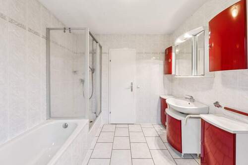 Bad mit Blickrichtung - 