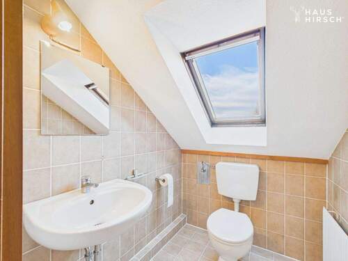 1. OG Gäste-Toilette - 