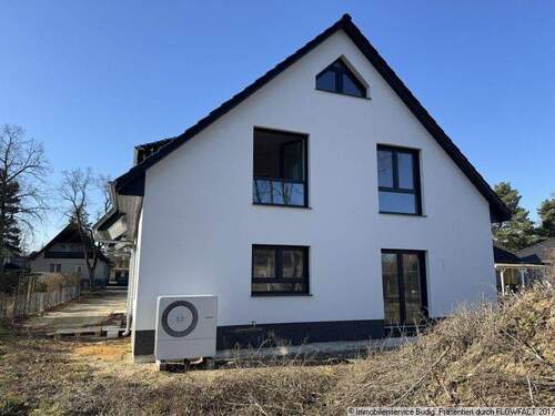 Giebelansicht - Doppelhaushälfte mit 118,00 m&sup2; in Werneuchen zum Kaufen