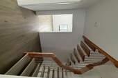 Treppe ins Obergeschoss - 