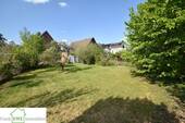 Garten. Grundstück mit Altbestand zum Kauf in Düsseldorf Urdenbach - 