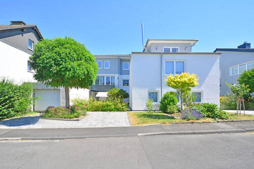Bild1 - Attraktive Maisonettwohnung mit 152 m² Wfl. in schöner Lage von Sandershausen