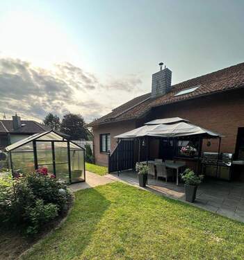 Garten - Wohnhaus mit viel Platz und Potenzial!