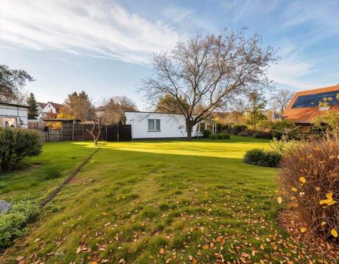 Grundstück mit Altbestand - Baugrundstück mit Abrissobjekt Nähe Kaulsdorfer Baggersee