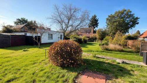 Grundstück mit Altbestand - Grundstück zum Kaufen in Berlin