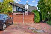 KFZ-Stellplatz - 