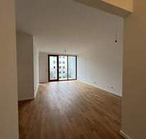 Wohngefühl auf Wunsch mit Pflege-Komfort: 2,5 Zimmer mit Balkon & Garage im Herzen von Poppenbüttel - Hamburg Poppenbüttel