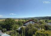 Aussicht Dachterrasse - 3-Zimmer-Wohnung in idyllischer Lage!