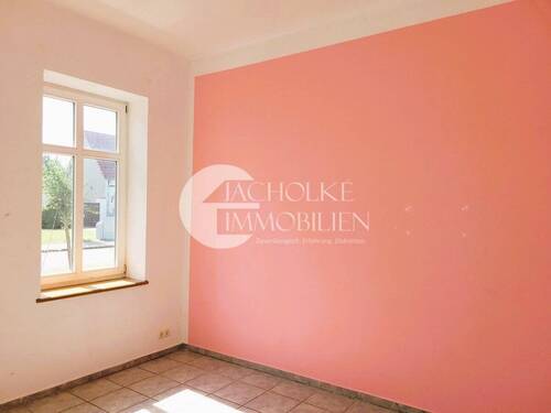 338.Zimmer1 - Mehrfamilienhaus, Wohnhaus mit 976,00 m&sup2; in Diesdorf zum Kaufen