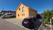 Straßenansicht 1 - 5 Zimmer Einfamilienhaus in Haarbach