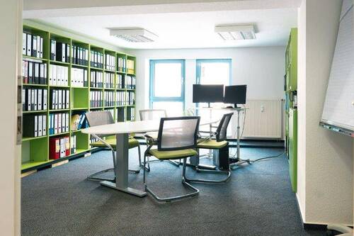 Büro 4.jpg - 