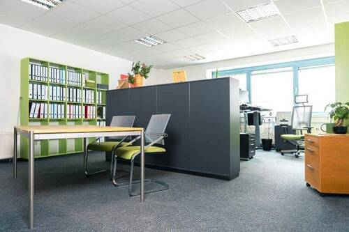 Büro 2 - 