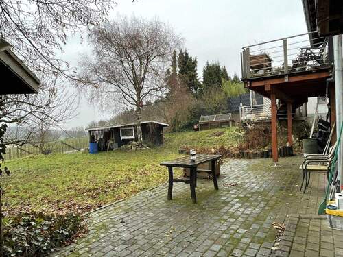 Gartenübersicht - 1 Zimmer Mehrfamilienhaus, Wohnhaus zum Kaufen in Hohenahr / Erda