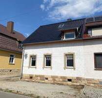 Einfamilienhaus in Laucha - 85.000,00&nbsp;EUR Kaufpreis, ca.&nbsp; 110,00&nbsp;m&sup2;&nbsp;Wohnfl&auml;che in Laucha an der Unstrut (PLZ: 06636)