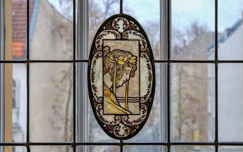 Bleiverglaste Fenster mit Kabinettscheibe - 5 Zimmer Etagenwohnung in Berlin