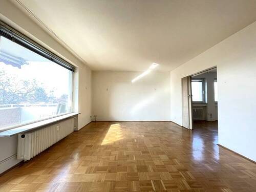 Wohnen - 5 Zimmer Etagenwohnung zum Kaufen in Nürnberg