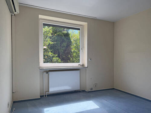 Zimmer 2 - 