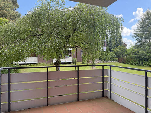 Balkon Ausblick - 4 Zimmer Etagenwohnung zum Kaufen in Oststeinbek