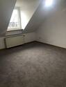 1.Schlafz. mit altem Bodenbela - 