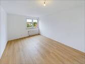 Schlafzimmer 1 - 3 Zimmer Etagenwohnung zum Kaufen in Mainaschaff