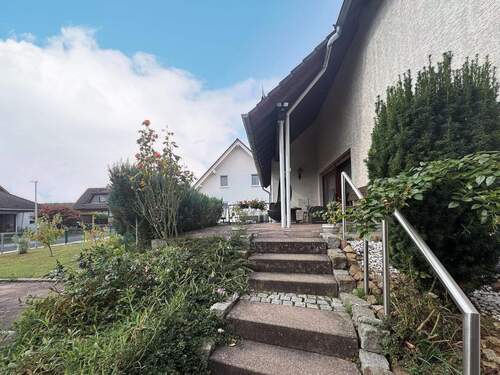 Treppe zur Terrasse - 