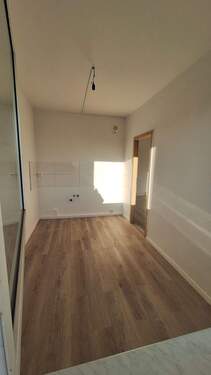 Küche mit Fliesenspiegel - 