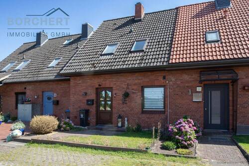 Bild 1 - Perfekt für die kleine Familie - Reihenhaus nahe der Bahnschienen zu verkaufen