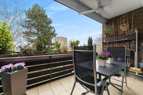 Blick Balkon - 3 Zimmer Etagenwohnung in Erftstadt