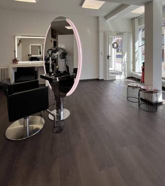 Eingang - Friseursalon - 