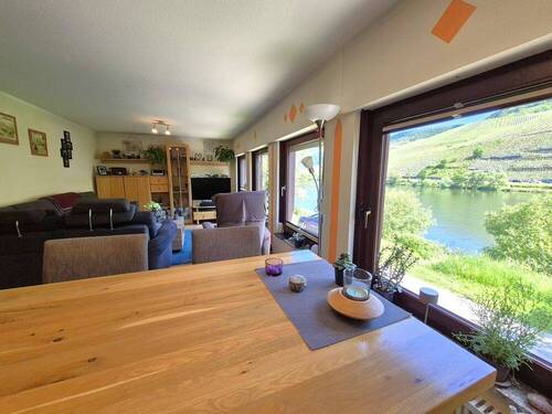 Blick vom Esstisch - 