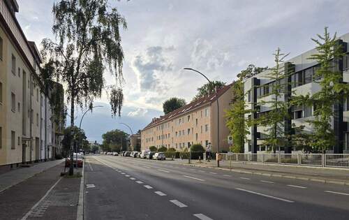 Waldstraße - 2 Zimmer Etagenwohnung zum Kaufen in Berlin
