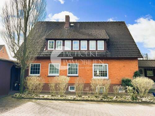 157.Front - Einfamilienhaus mit 397,00 m&sup2; in Suderburg zum Kaufen