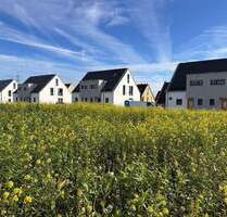 Bezug Ende 2025 ! Doppelhaushälfte mit 414m² Grundstück ! - Erlangen Büchenbach