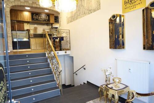 Zugang zum Lokal - 