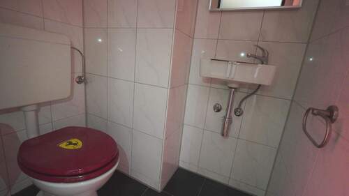 Zusätzliches Gäste-WC - 