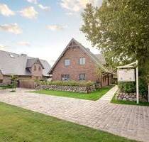 SyltWesterland: Neubau-DHH – 190 m², 5 Zimmer, strandnah, Ferienvermietung möglich