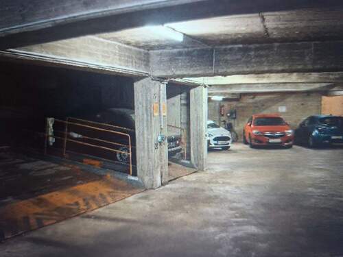 20251016_180846.jpg - Garage, Stellplatz zum Kaufen in Moers