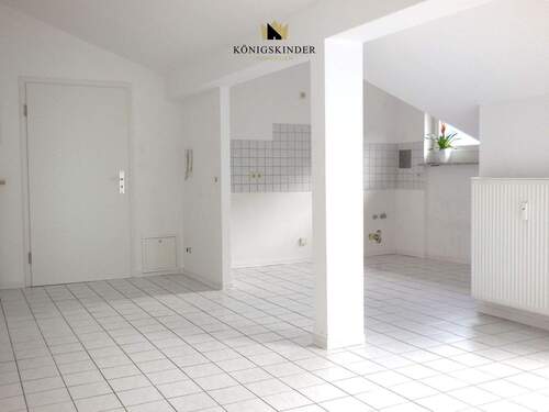 Offener Wohn-,Ess-,Küchenbereich - 2 Zimmer Etagenwohnung zum Kaufen in Schönau