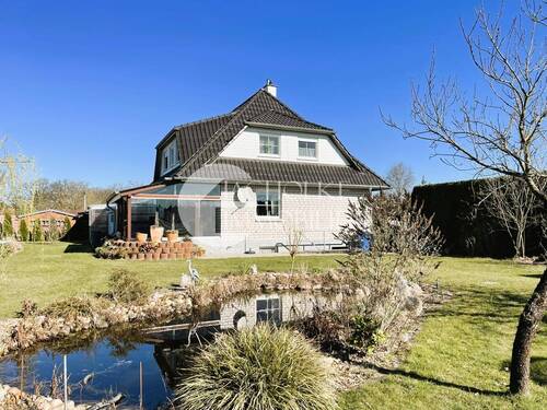 Titelbild - 5 Zimmer Einfamilienhaus in Dedelstorf