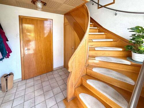 Treppenhaus rechts - 