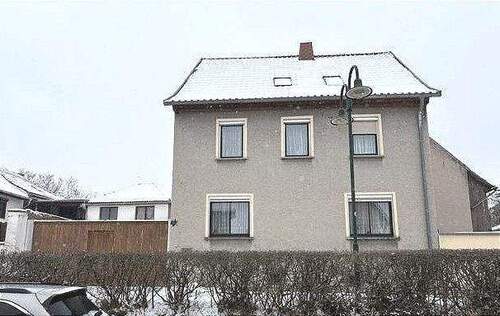 Außenansicht - 6 Zimmer Einfamilienhaus zum Kaufen in Hauteroda