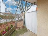 Kleine, überdachte Terrasse - 2 Zimmer Etagenwohnung in Filderstadt