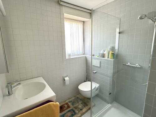 Duschbad im Erdgeschoss - 