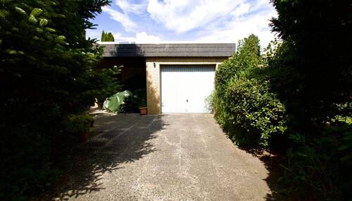 Garage - 