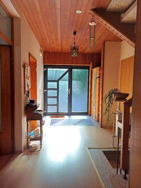 Eingang, Diele / Garderobe - 