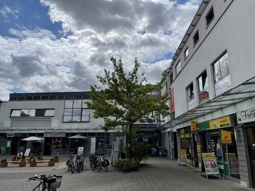 Hausansicht - 2 Zimmer Büro zur Miete in Dresden