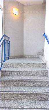 Treppenhaus Mitte_rechts - 