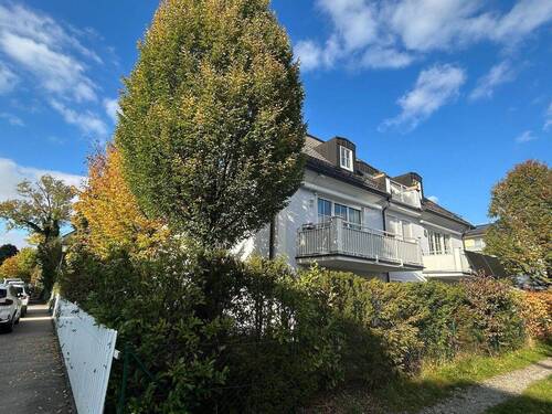 Südseite Haus mit Dachterrasse - 