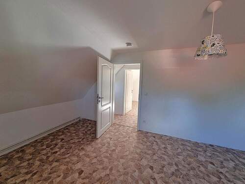 Sicht -Zimmer Ost zum Flur - 