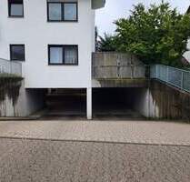 Geräumige Terrassenwohnung mit Garten, altersgerecht, provisionsfrei, sofort beziehbar - Leonberg Eltingen